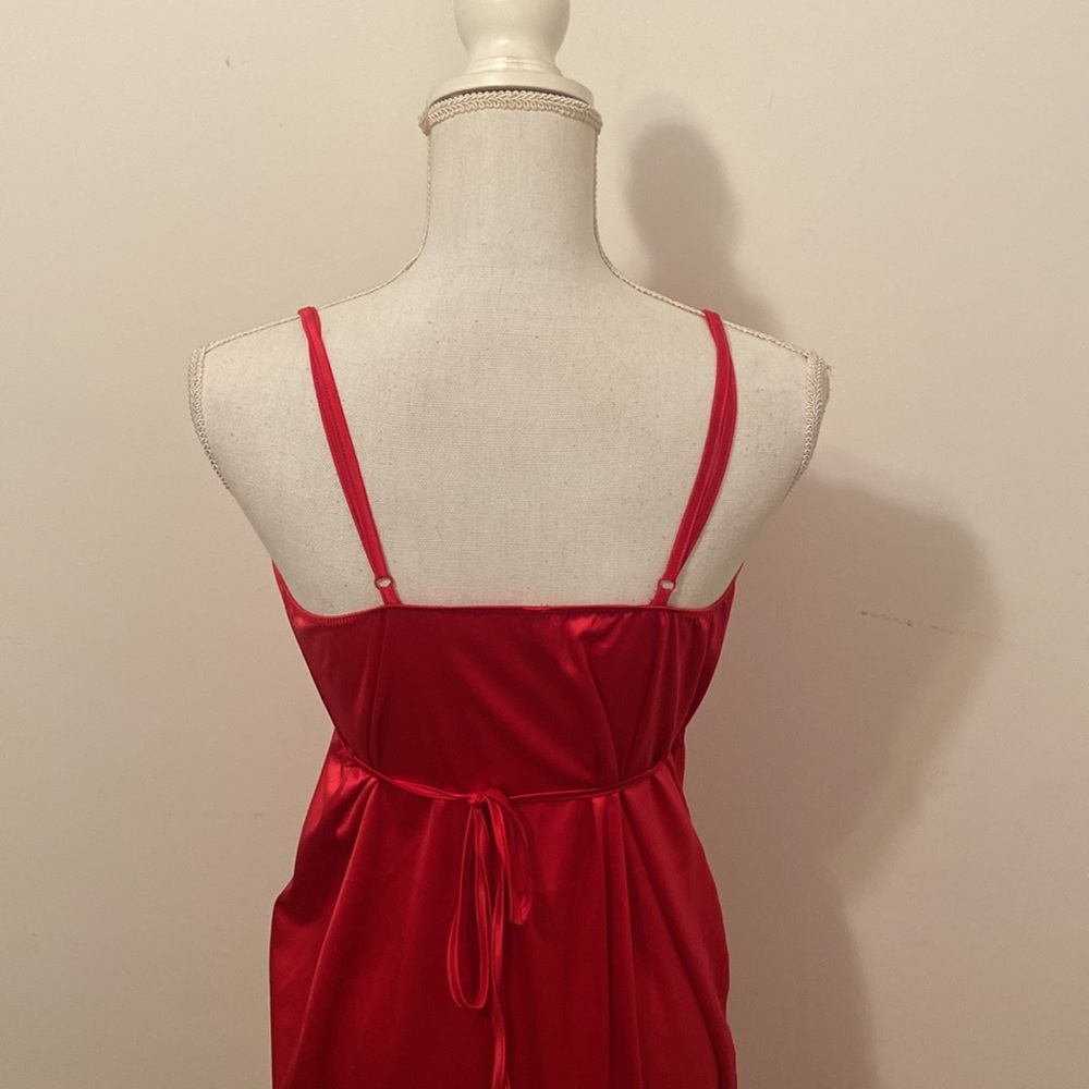 CLEARANCE ❤️Red Wrap Dress - Picture 3 of 7